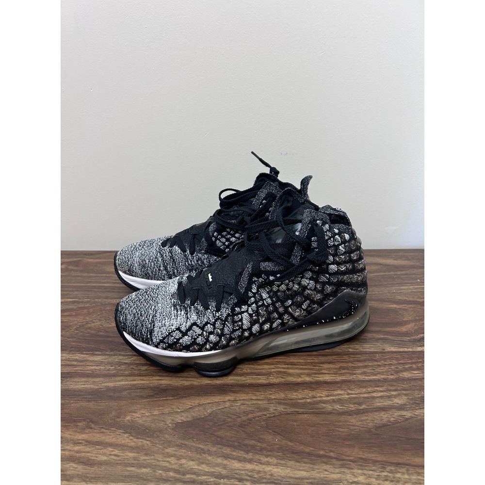 Nike LeBron 17 Oreo Black White Basketball Shoes Mens 8.5 BQ3177-002 High Top